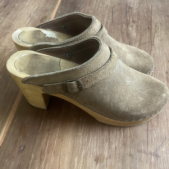 High heel no. 6 suede clogs - Picture 8 of 9